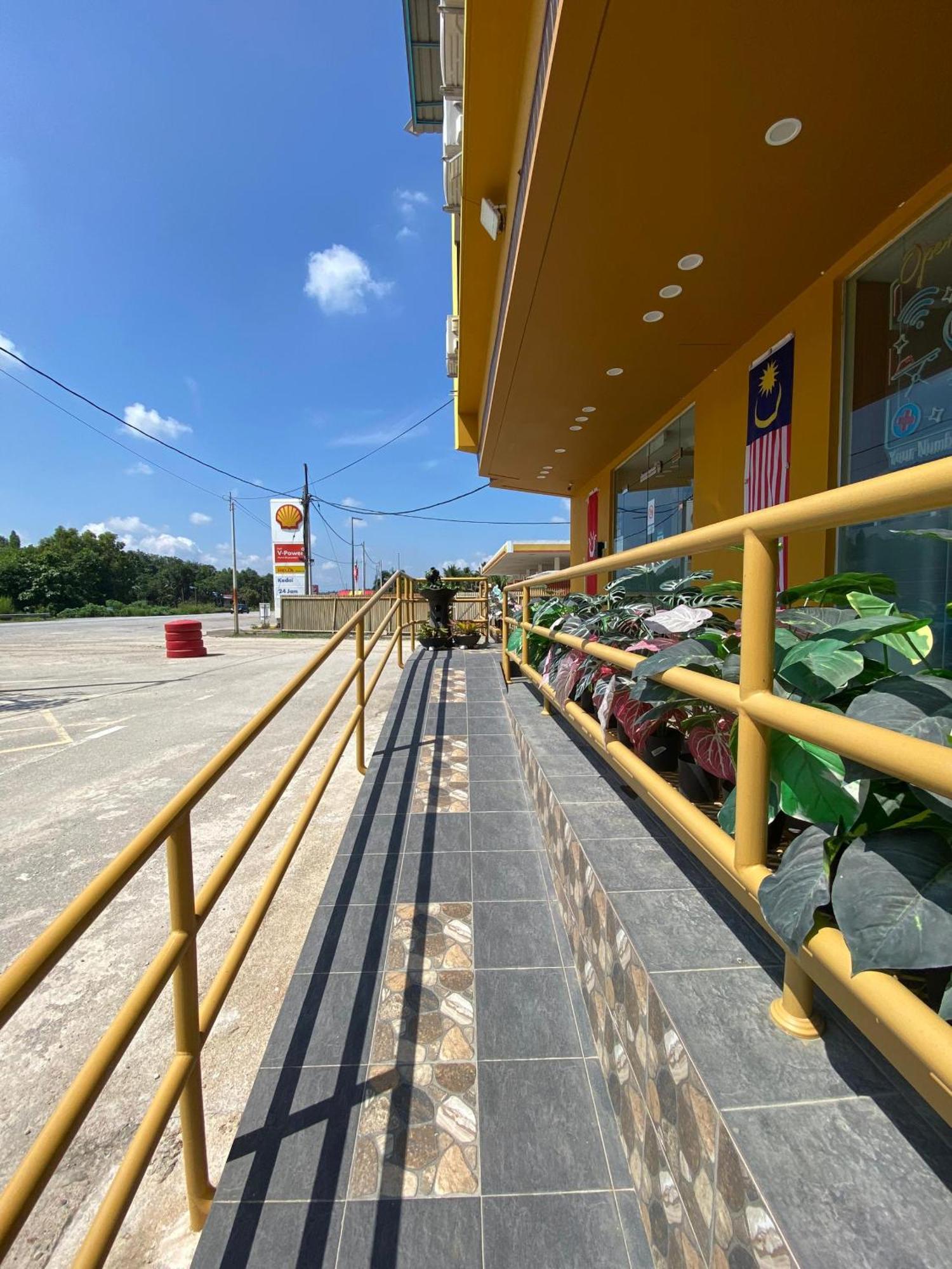 Hotel Homestay Machang D Sega Macang Exterior foto